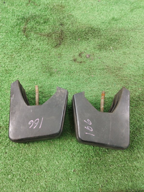 Клык бампера лада 2106 1996 21061