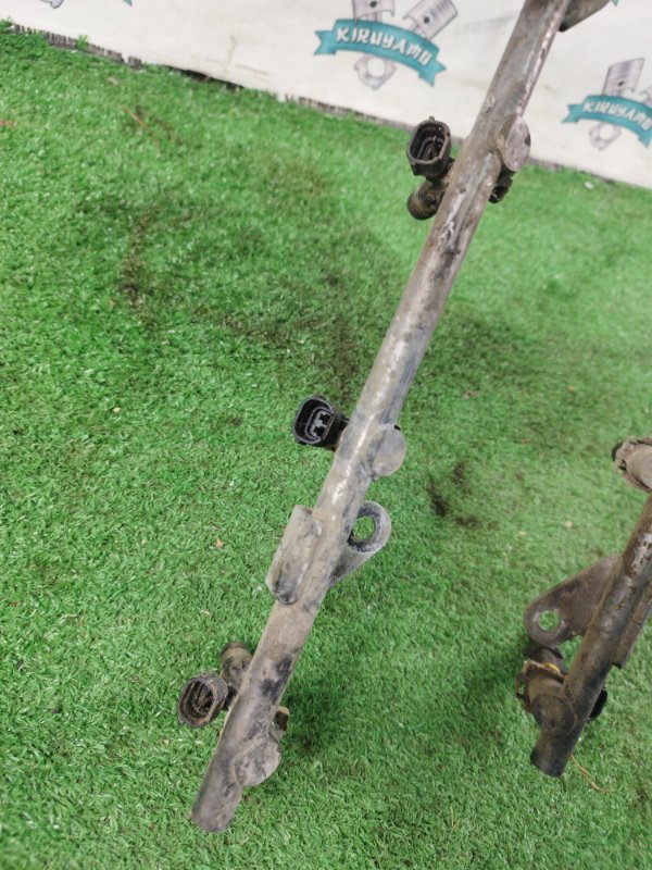 Топливная рейка Nissan Murano 2005 Z50