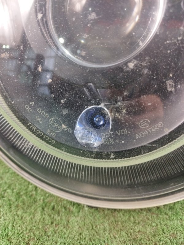 Фара ксеноновая Mercedes-Benz G-Class 2013 W463