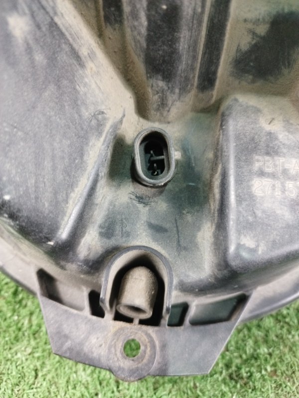 Фара ксеноновая Mercedes-Benz G-Class 2013 W463