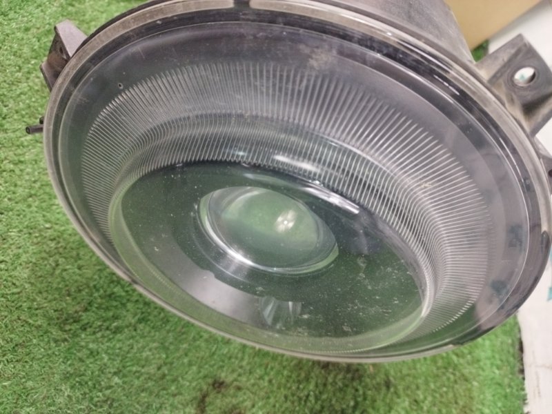 Фара ксеноновая Mercedes-Benz G-Class 2013 W463