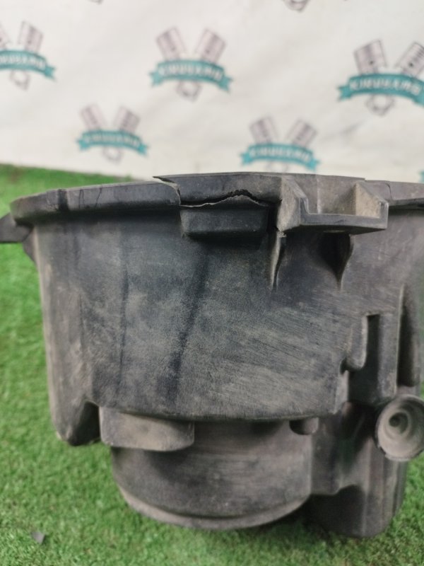 Фара ксеноновая Mercedes-Benz G-Class 2013 W463