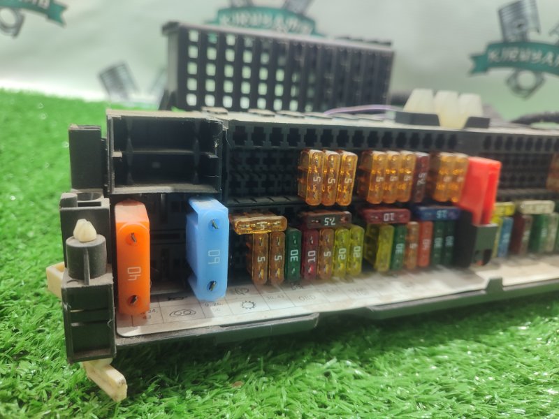 Блок предохранителей BMW X3 2007 E83