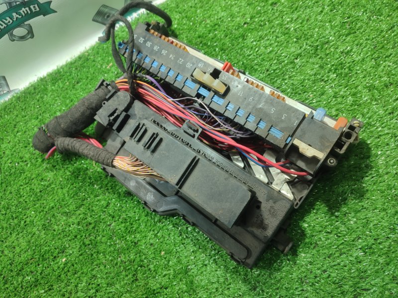 Блок предохранителей BMW X3 2007 E83