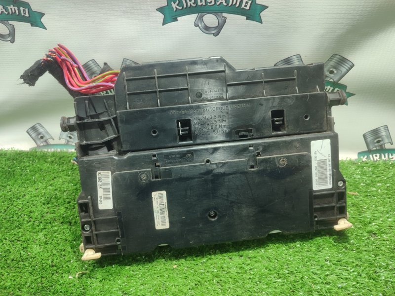 Блок предохранителей BMW X3 2007 E83