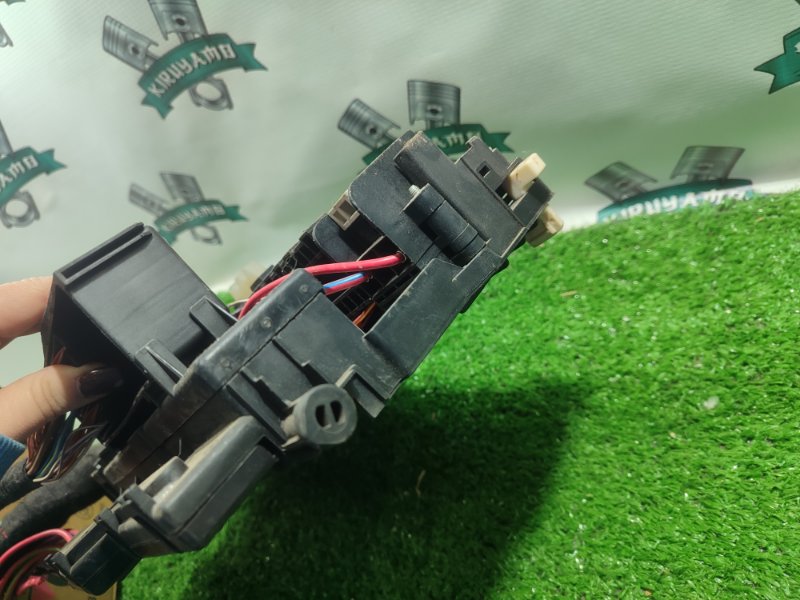 Блок предохранителей BMW X3 2007 E83