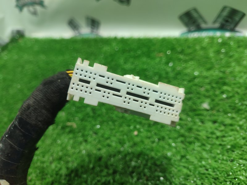 Фишка разъем BMW X3 2007 E83