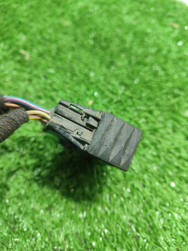 Фишка разъем BMW X3 2007 E83