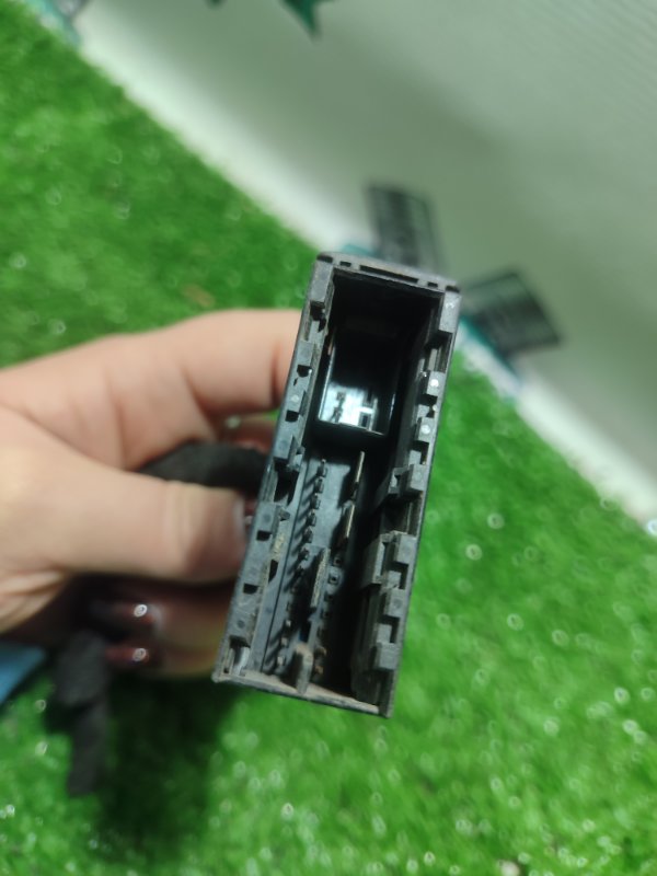 Фишка разъем BMW X3 2007 E83