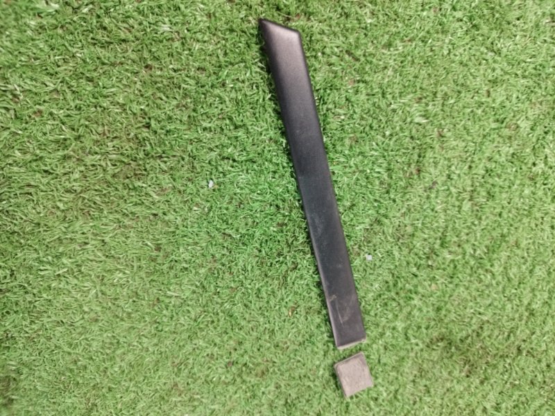 Эмблема Mercedes-Benz G-Class 2013 W463