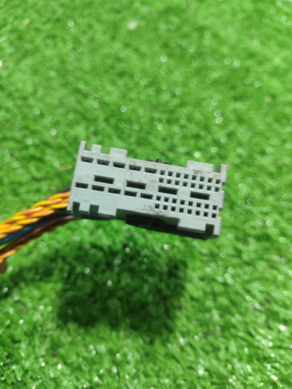 Фишка разъем BMW X3 2007 E83