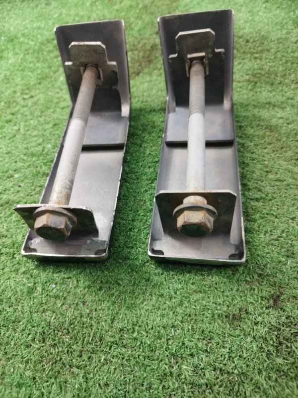 Клык бампера Mercedes-Benz G-Class 2013 W463