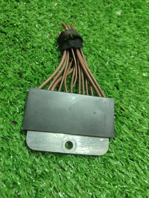 Фишка разъем BMW X3 2007 E83