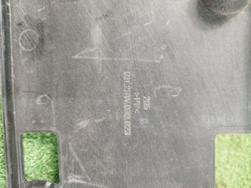 Площадка номерного знака Mercedes-Benz G-Class 2013 W463