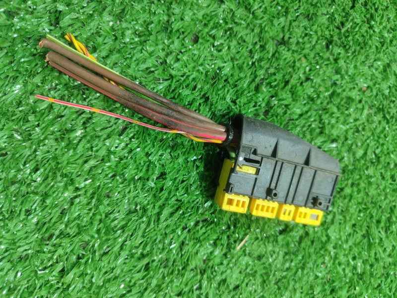 Фишка разъем BMW X3 2007 E83