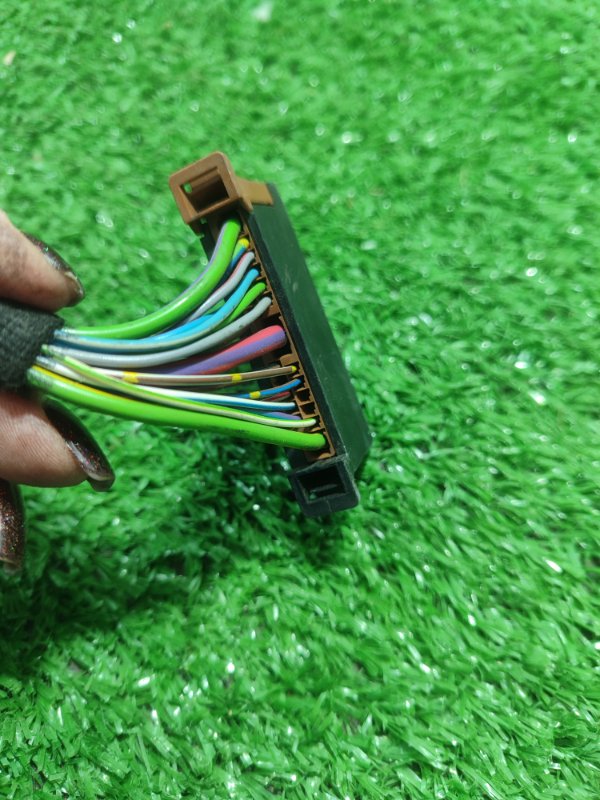 Фишка разъем BMW X3 2007 E83