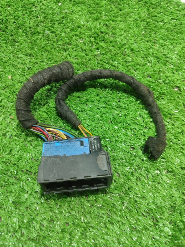 Фишка разъем BMW X3 2007 E83