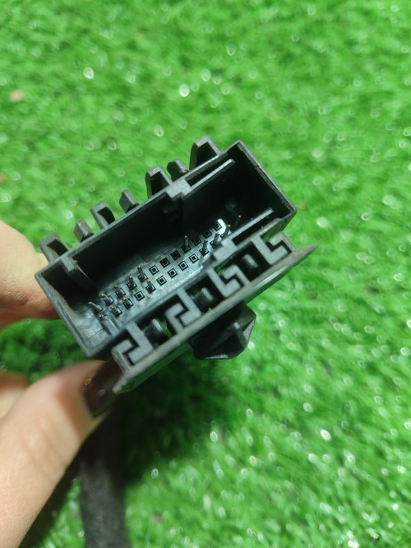 Фишка разъем BMW X3 2007 E83