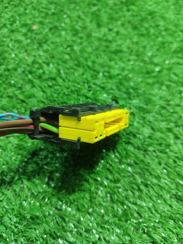 Фишка разъем BMW X3 2007 E83