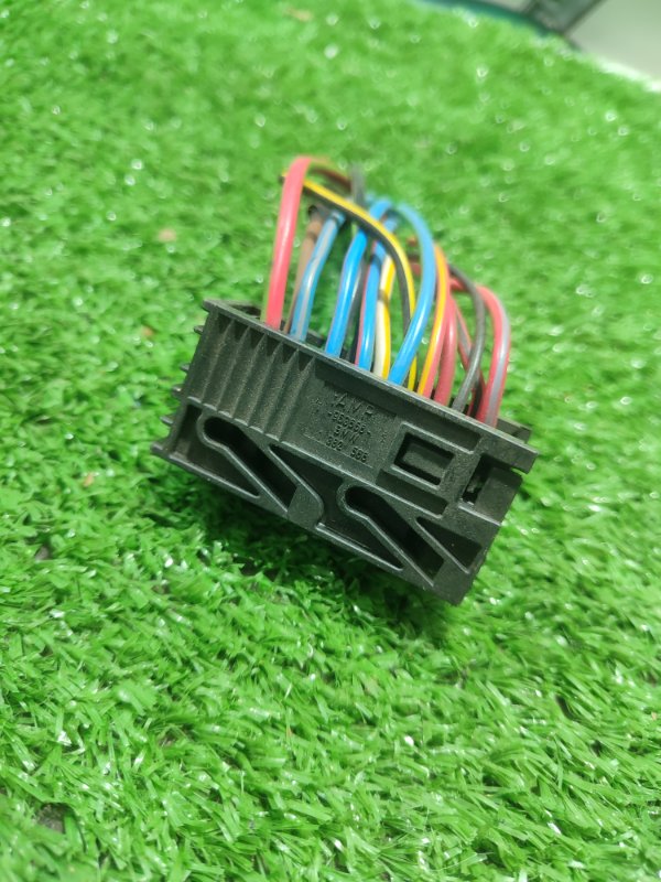 Фишка разъем BMW X3 2007 E83