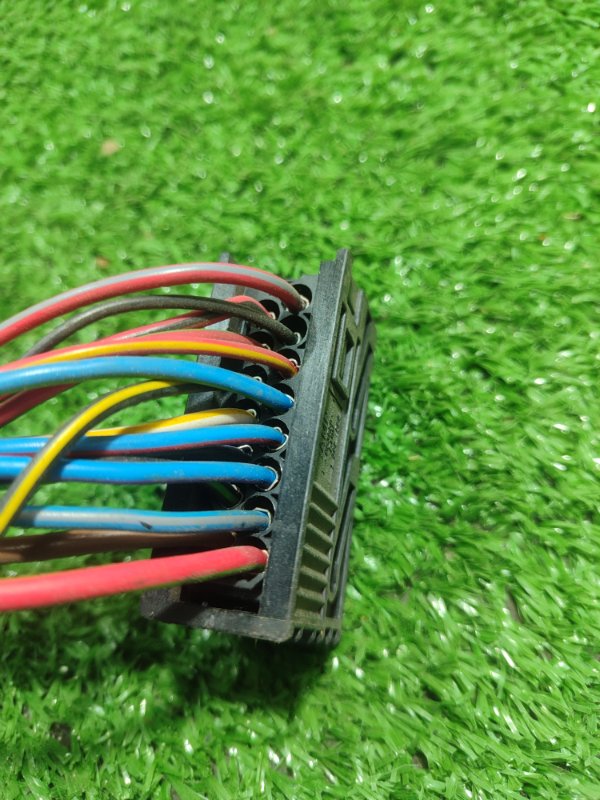 Фишка разъем BMW X3 2007 E83