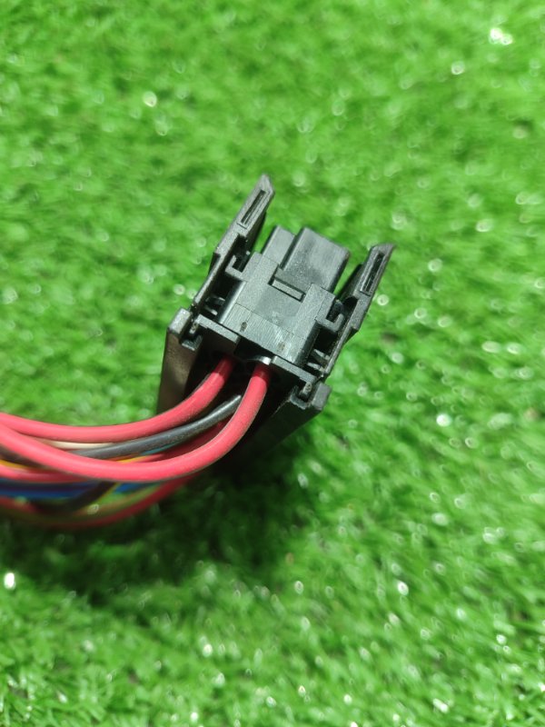 Фишка разъем BMW X3 2007 E83