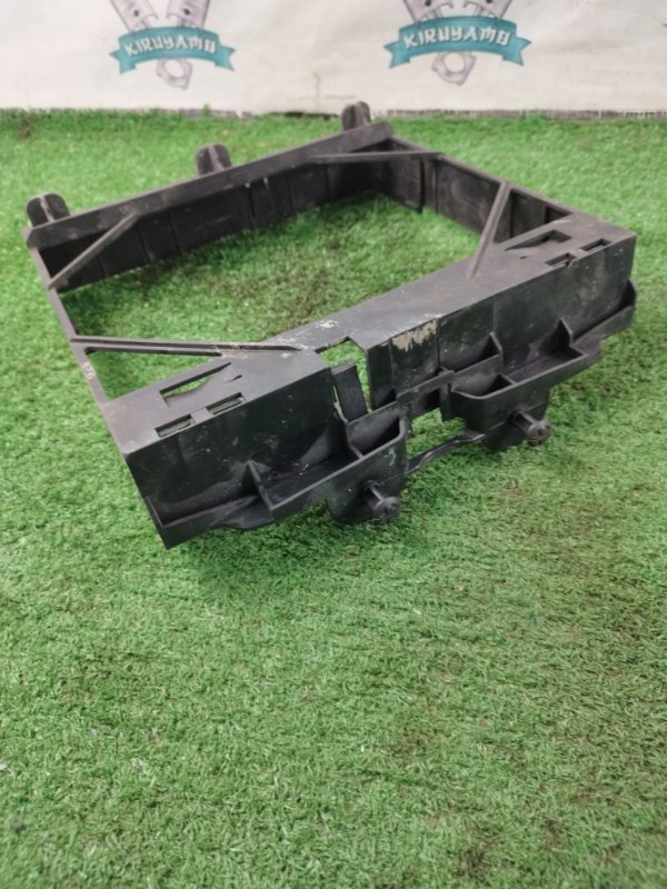 Рамка радиатора Mercedes-Benz G-Class 2013 W463