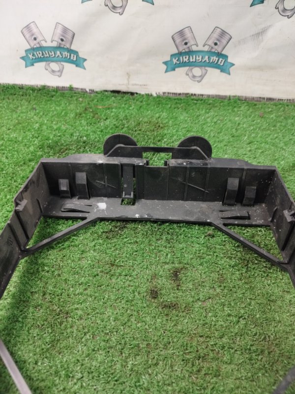 Рамка радиатора Mercedes-Benz G-Class 2013 W463