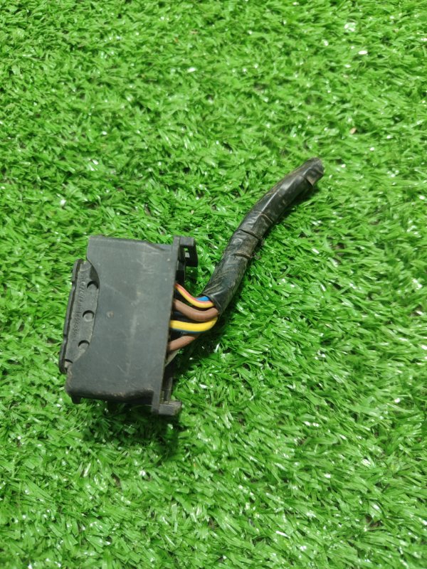 Фишка разъем BMW X3 2007 E83