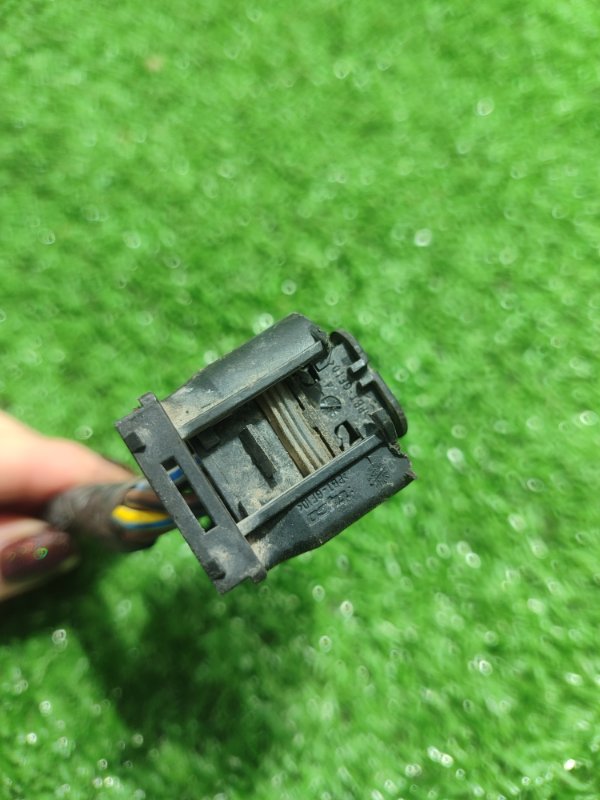 Фишка разъем BMW X3 2007 E83