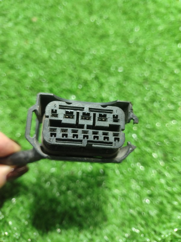 Фишка разъем BMW X3 2007 E83