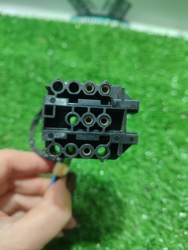 Фишка разъем BMW X3 2007 E83