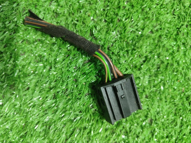 Фишка разъем BMW X3 2007 E83