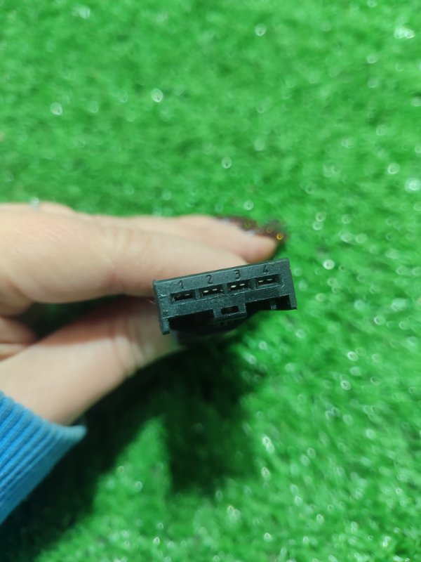 Фишка разъем BMW X3 2007 E83