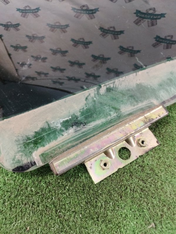 Стекло двери лада калина 2007 11193