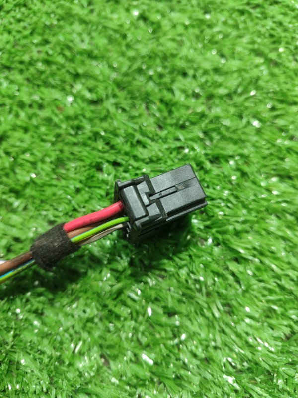 Фишка разъем BMW X3 2007 E83