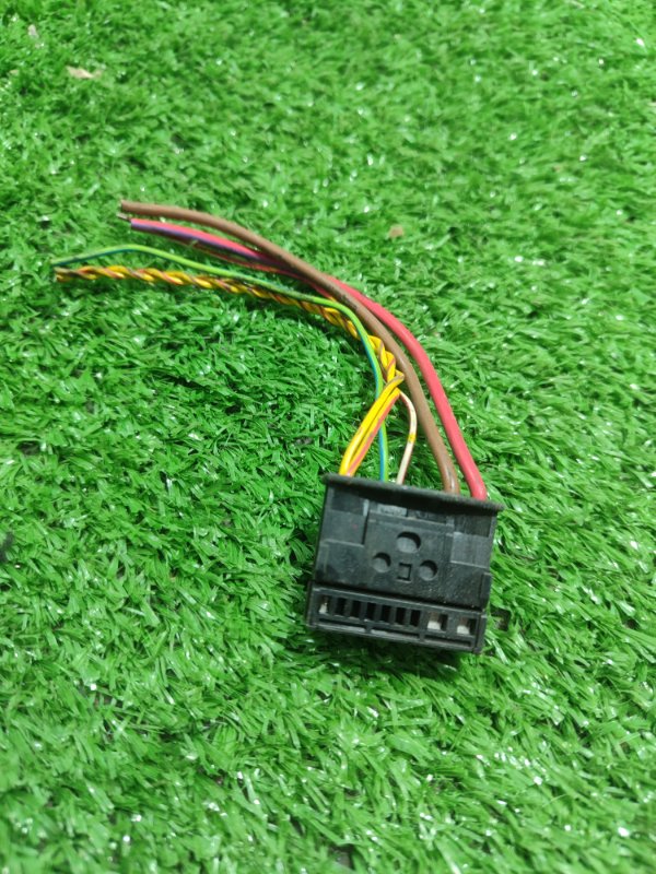 Фишка разъем BMW X3 2007 E83