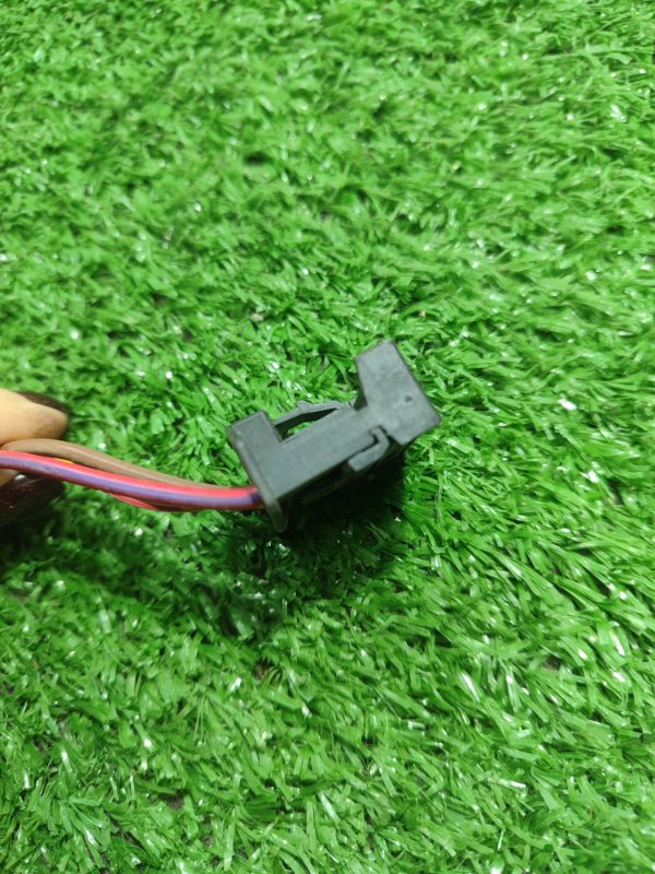 Фишка разъем BMW X3 2007 E83