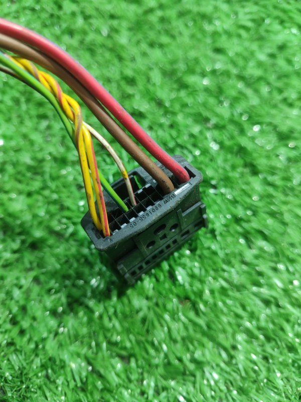 Фишка разъем BMW X3 2007 E83