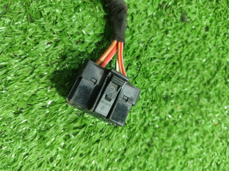 Фишка разъем BMW X3 2007 E83