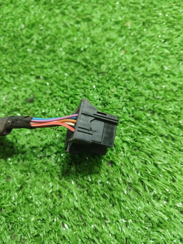 Фишка разъем BMW X3 2007 E83