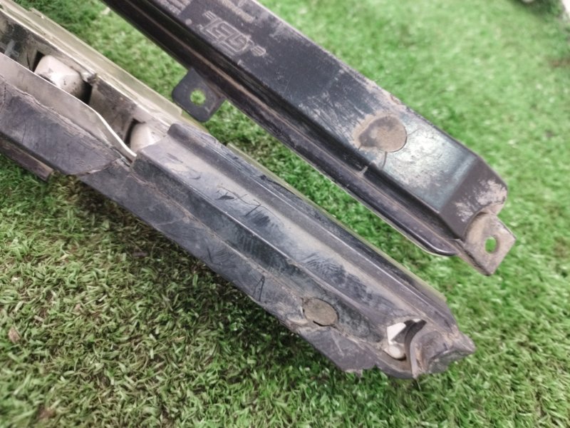 Фара противотуманная Mercedes-Benz G-Class 2013 W463