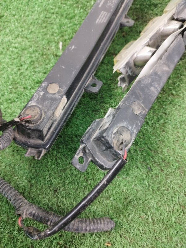 Фара противотуманная Mercedes-Benz G-Class 2013 W463