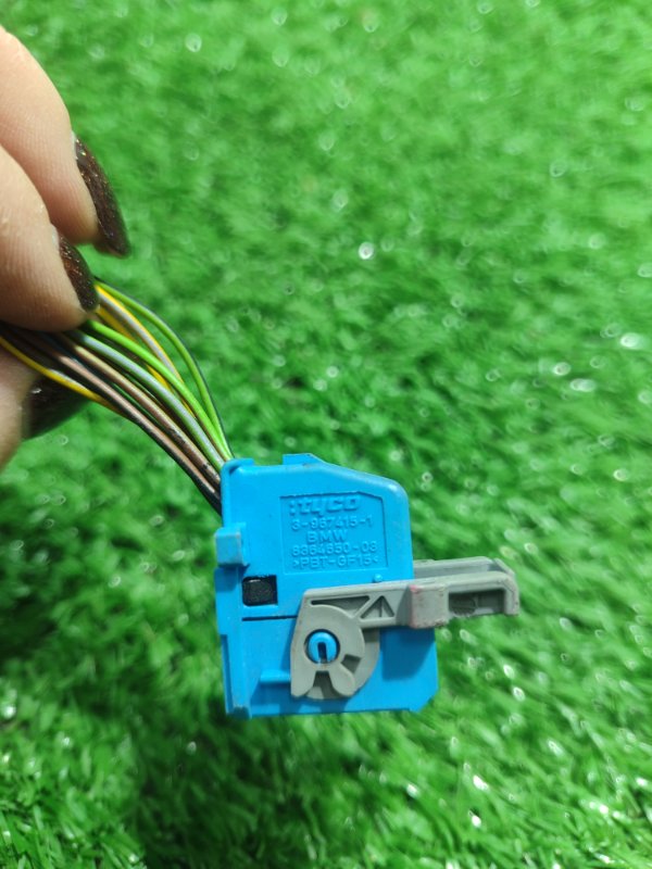 Фишка разъем BMW X3 2007 E83