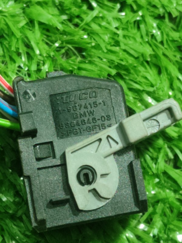 Фишка разъем BMW X3 2007 E83