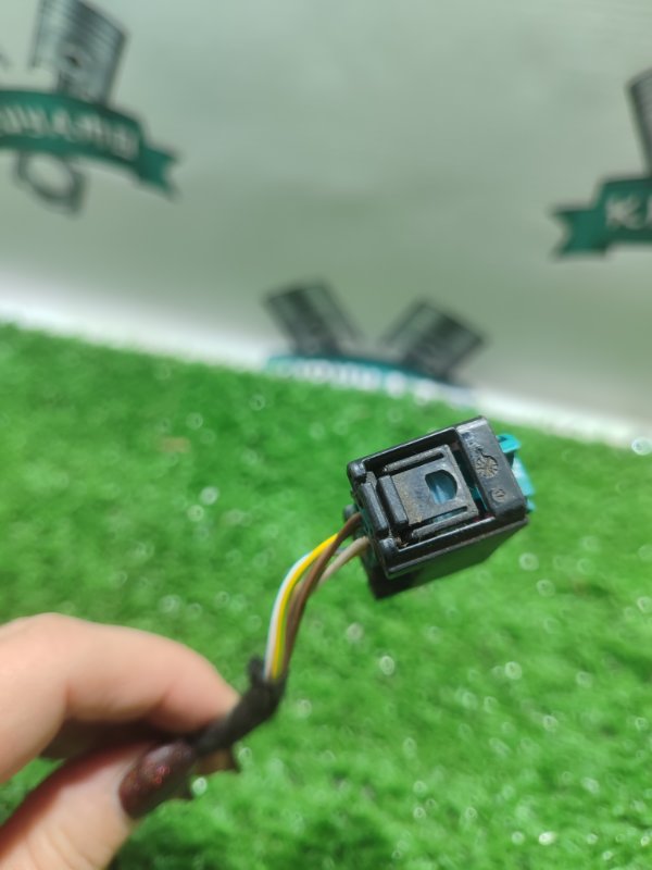 Фишка разъем BMW X3 2007 E83