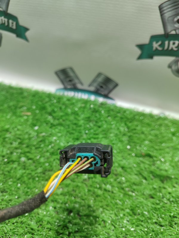 Фишка разъем BMW X3 2007 E83