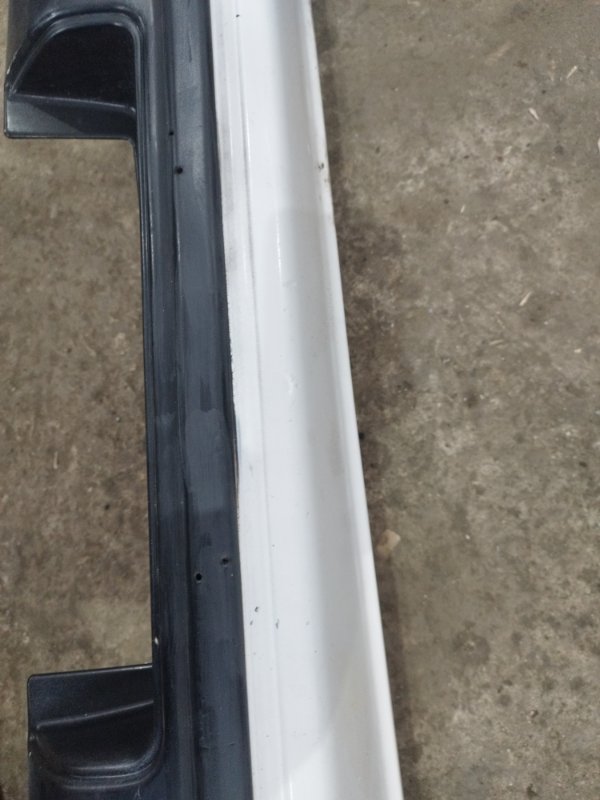 Бампер Toyota Carina 1989 st170