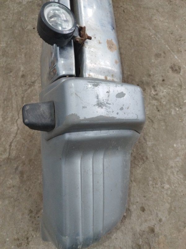 Бампер Mitsubishi Pajero 2