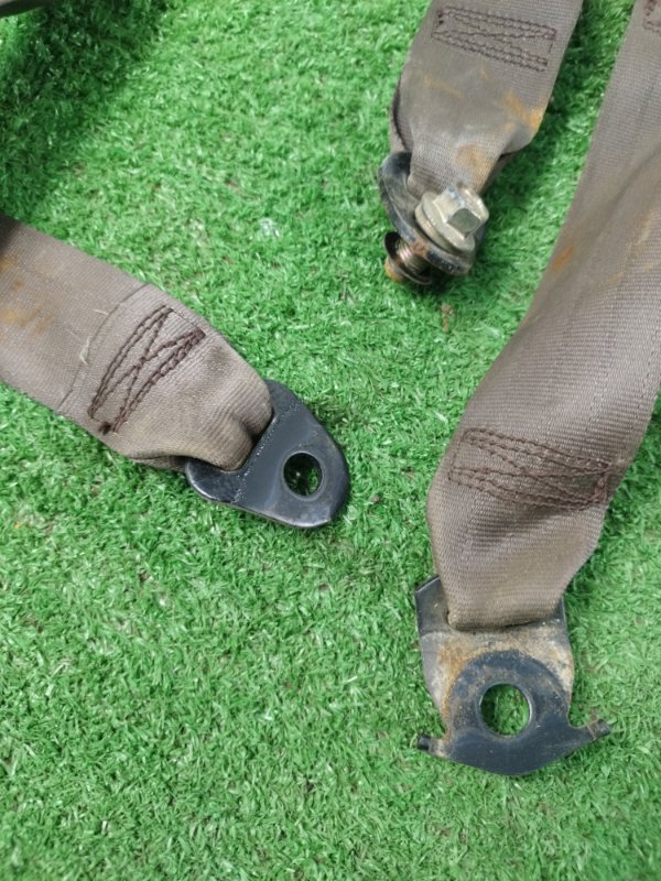 Ремень безопасности Toyota Carina 1989 st170